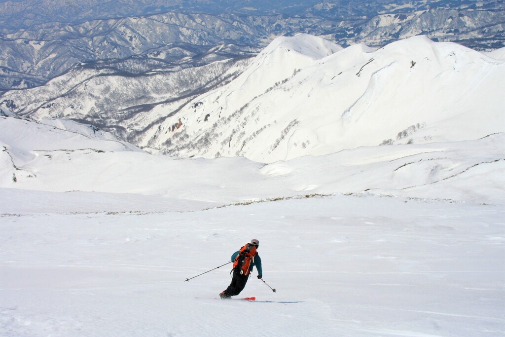 4/13(土)～14(日) ネイチャースキーツアー 月山周辺