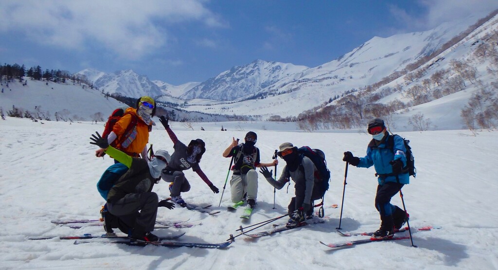 4/4(土)~5(日) ネイチャースキーツアー 栂池高原