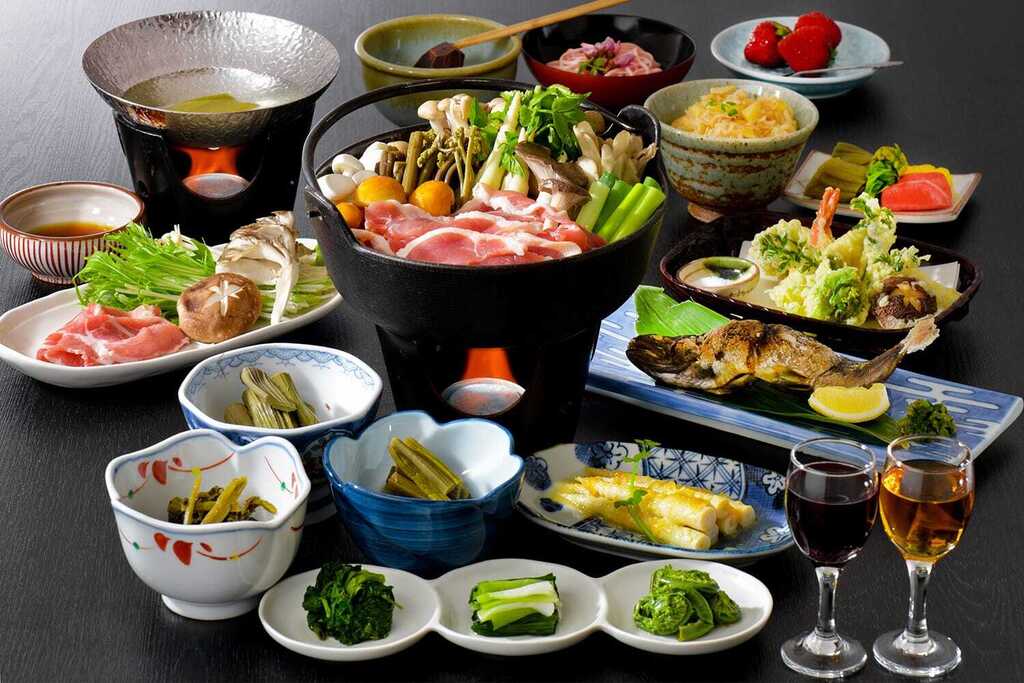 4/11(土)~12(日) ネイチャースキーツアー 月山周辺